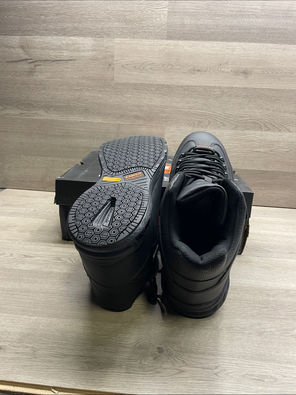 Lugz Black Work Boots with Grippy Outsole #604